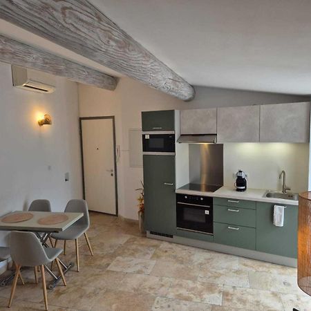 Nuit Etoilee Apartment L'Isle-sur-la-Sorgue Exterior photo