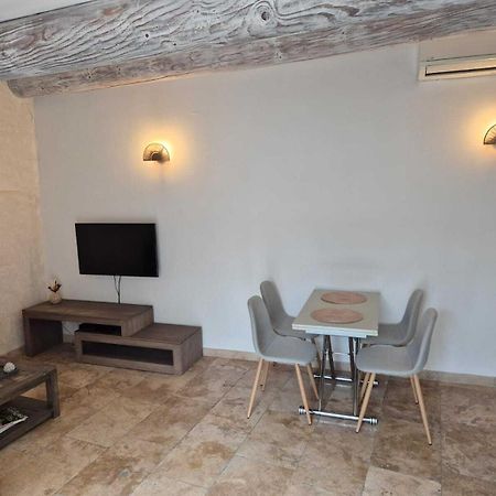 Nuit Etoilee Apartment L'Isle-sur-la-Sorgue Exterior photo